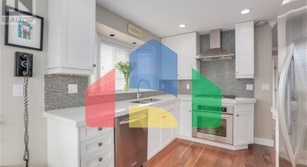 Residential - Single Family Home - New Westminster, Canada - Canada