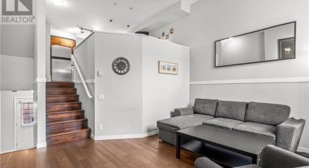 Residential - Townhouse - New Westminster, Canada - Canada