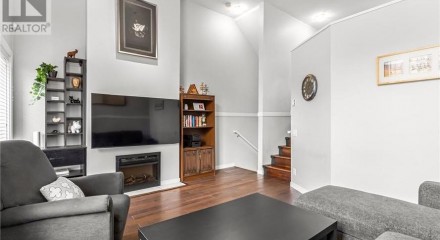 Residential - Townhouse - New Westminster, Canada - Canada