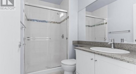 Residential - Townhouse - New Westminster, Canada - Canada