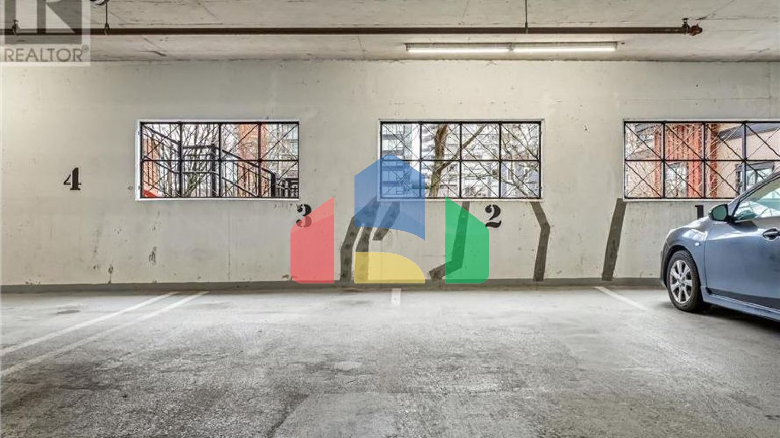 Residential - Townhouse - New Westminster, Canada - Canada