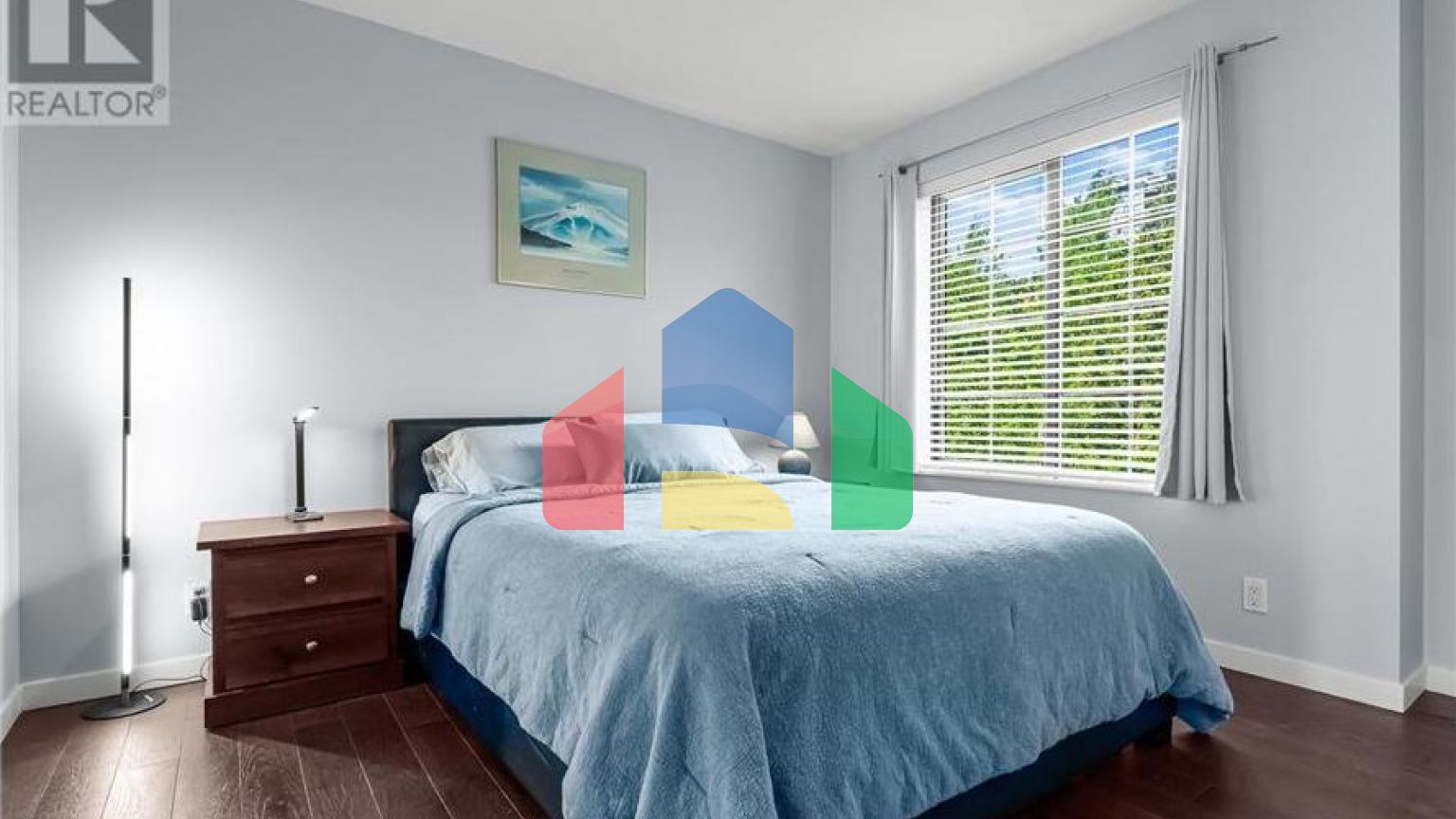 Residential - Townhouse - New Westminster, Canada - Canada