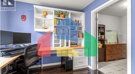 Residential - Townhouse - New Westminster, Canada - Canada