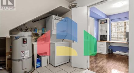 Residential - Townhouse - New Westminster, Canada - Canada