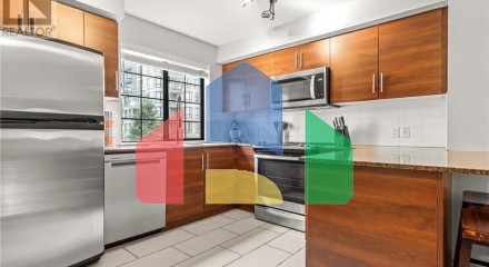 Residential - Townhouse - New Westminster, Canada - Canada