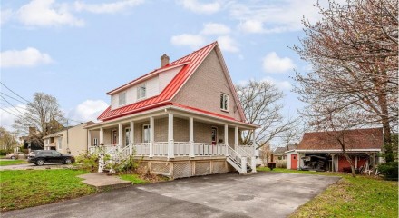 Residential - Duplex - L'Ancienne-Lorette, Canada - Canada