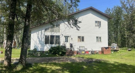 Residential - Single Family Home - Rural Yellowhead, Canada - Canada