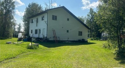 Residential - Single Family Home - Rural Yellowhead, Canada - Canada