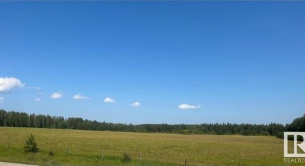 Residential - Single Family Home - Rural Yellowhead, Canada - Canada