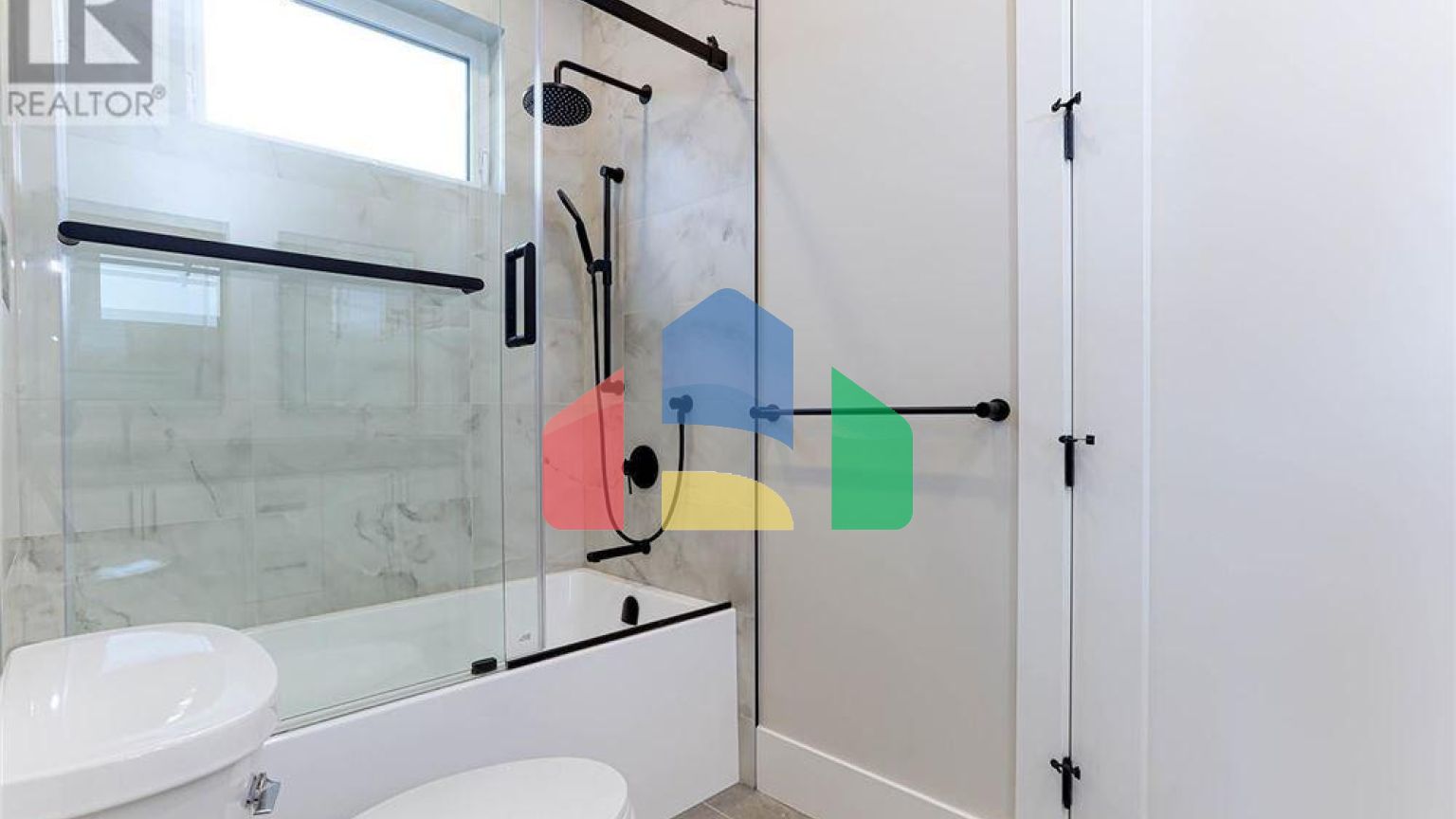 Residential - Single Family Home - Delta, Canada - Canada