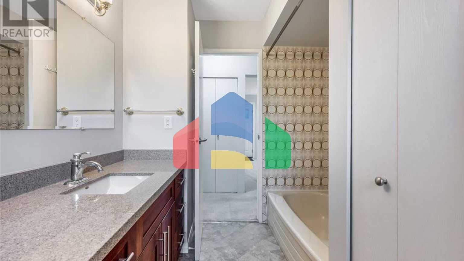 Residential - Single Family Home - Delta, Canada - Canada