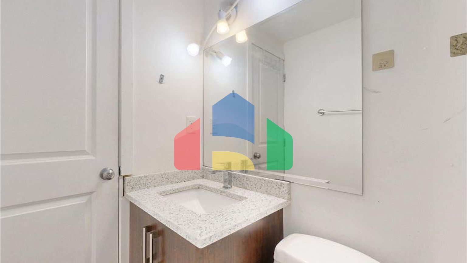 Residential - Single Family Home - Delta, Canada - Canada