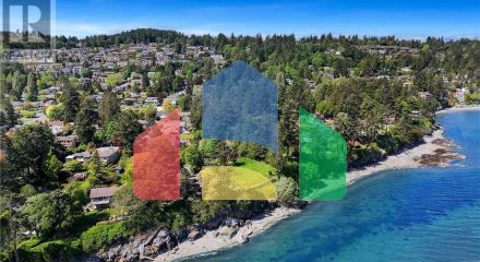 Residential - Single Family Home - Saanich, Canada - Canada Residential - Single Family Home - Saanich, Canada - Canada