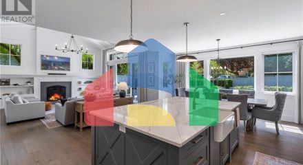 Residential - Single Family Home - Saanich, Canada - Canada