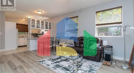 Residential - Single Family Home - Saanich, Canada - Canada Residential - Single Family Home - Saanich, Canada - Canada