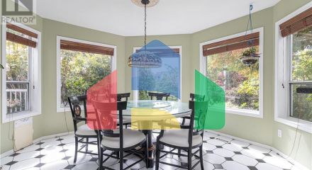 Residential - Single Family Home - Saanich, Canada - Canada