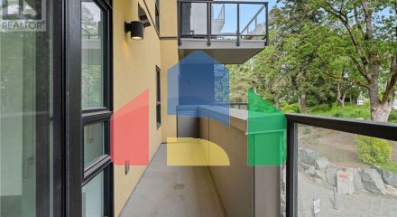 Residential - Condo/Apartment - Saanich, Canada - Canada