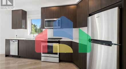 Residential - Condo/Apartment - Saanich, Canada - Canada