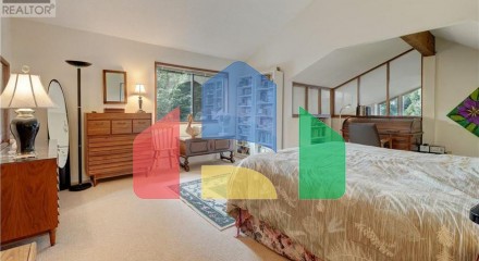 Residential - Single Family Home - Saanich, Canada - Canada