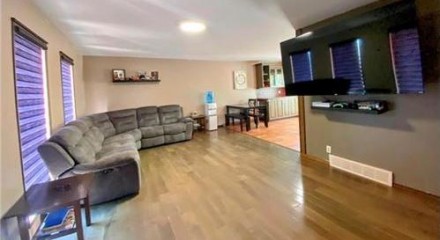 Residential - Single Family Home - Neepawa, Canada - Canada