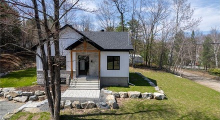 Residential - Bungalow - Rawdon, Canada - Canada