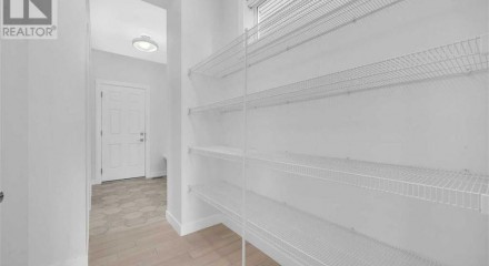 Residential - Single Family Home - Airdrie, Canada - Canada