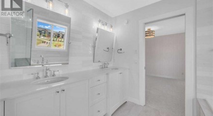Residential - Single Family Home - Airdrie, Canada - Canada