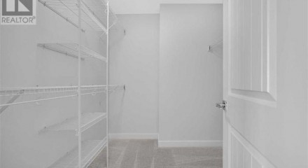 Residential - Single Family Home - Airdrie, Canada - Canada