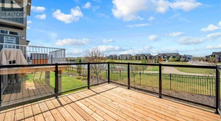 Residential - Single Family Home - Airdrie, Canada - Canada