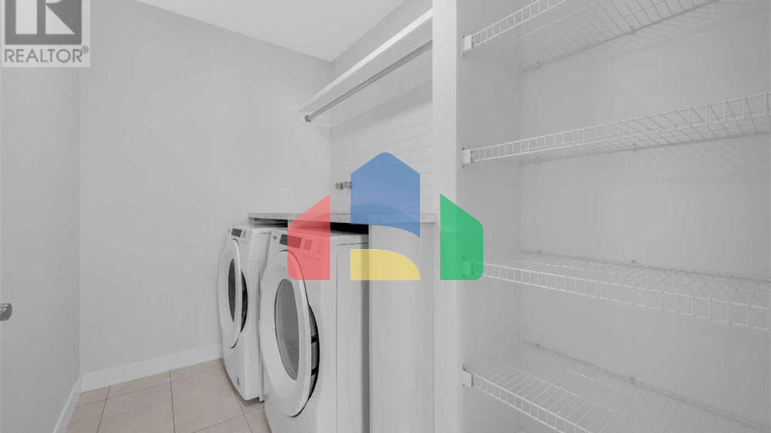 Residential - Single Family Home - Airdrie, Canada - Canada