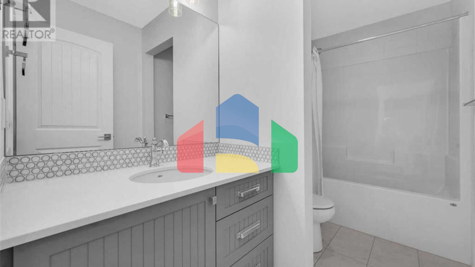 Residential - Single Family Home - Airdrie, Canada - Canada