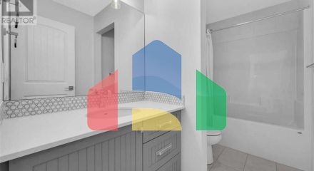 Residential - Single Family Home - Airdrie, Canada - Canada