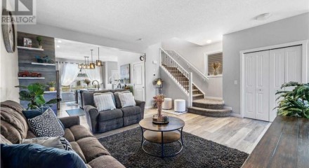 Residential - Single Family Home - Airdrie, Canada - Canada