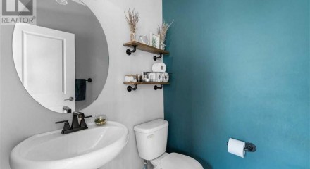 Residential - Single Family Home - Airdrie, Canada - Canada