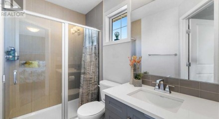 Residential - Single Family Home - Airdrie, Canada - Canada