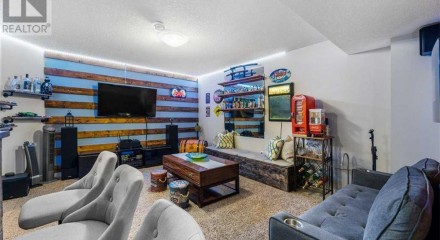 Residential - Single Family Home - Airdrie, Canada - Canada