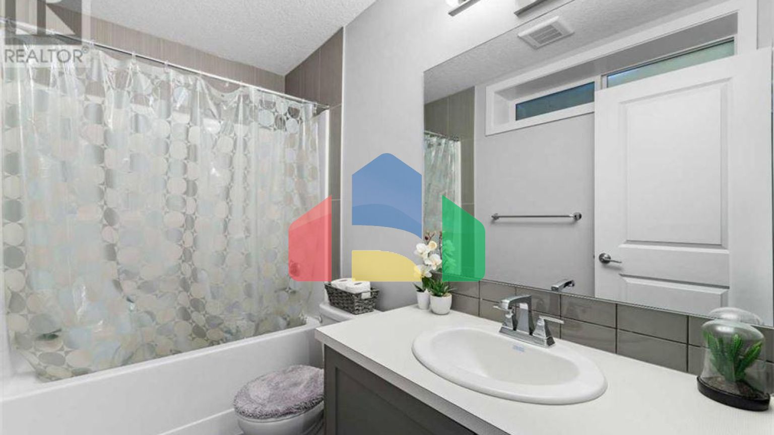 Residential - Single Family Home - Airdrie, Canada - Canada