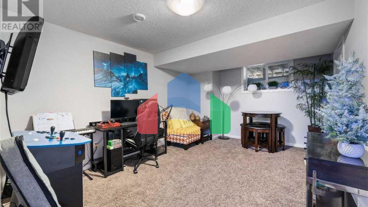 Residential - Single Family Home - Airdrie, Canada - Canada