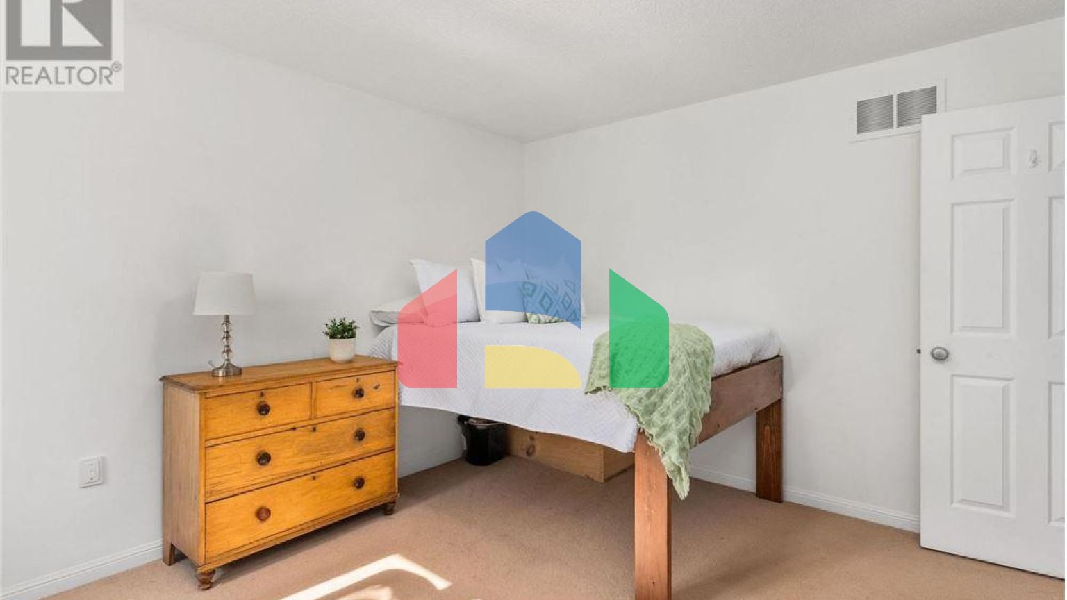 Residential - Single Family Home - Bracebridge, Canada - Canada