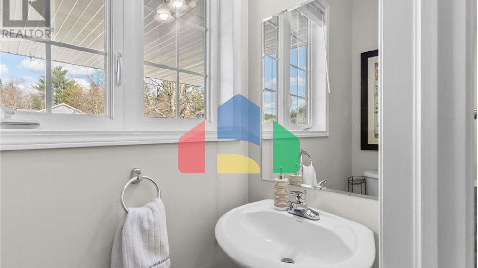 Residential - Single Family Home - Bracebridge, Canada - Canada