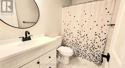 Residential - Condo/Apartment - Bracebridge, Canada - Canada