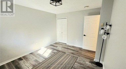 Residential - Condo/Apartment - Bracebridge, Canada - Canada