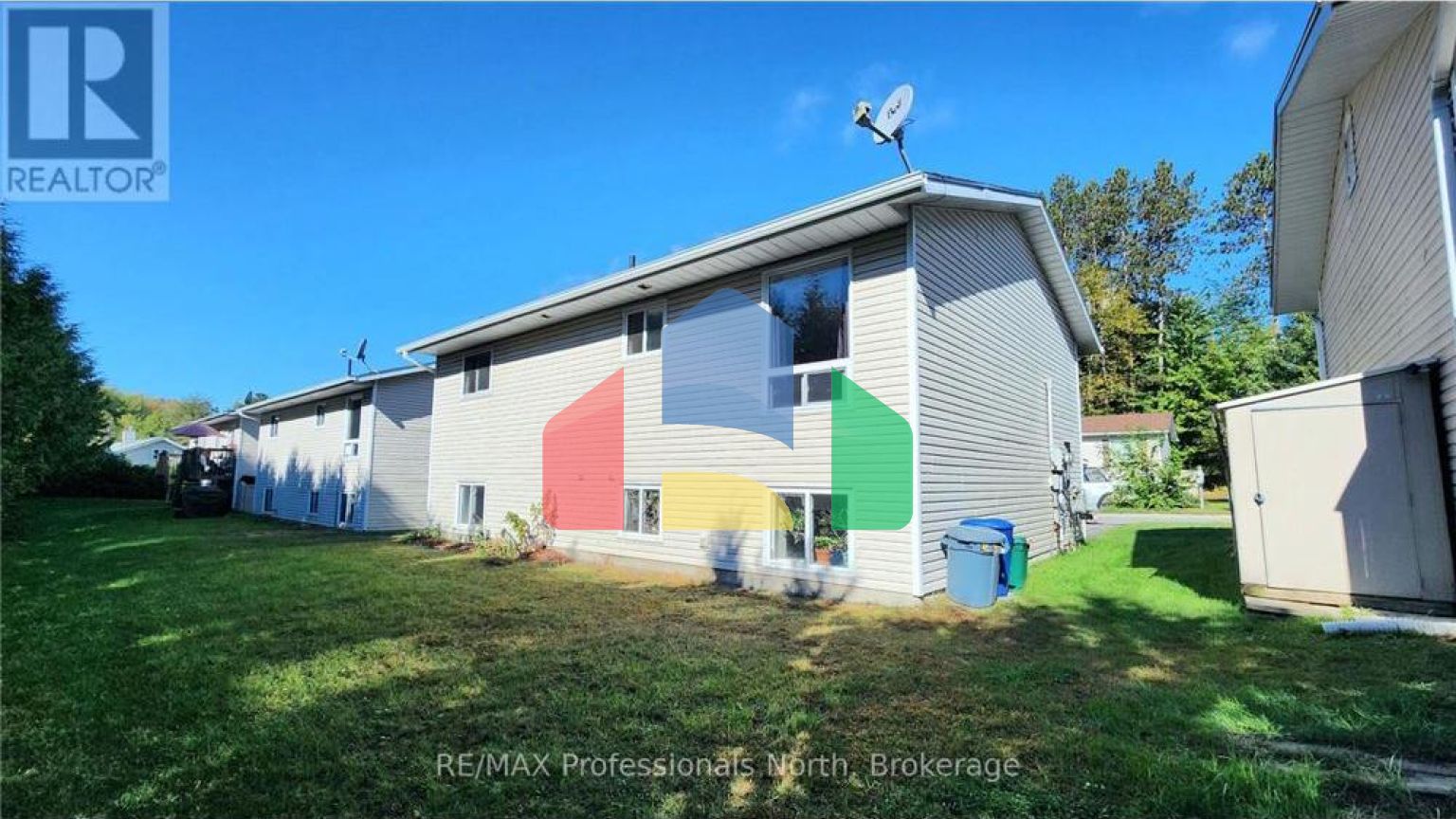 Residential - Condo/Apartment - Bracebridge, Canada - Canada