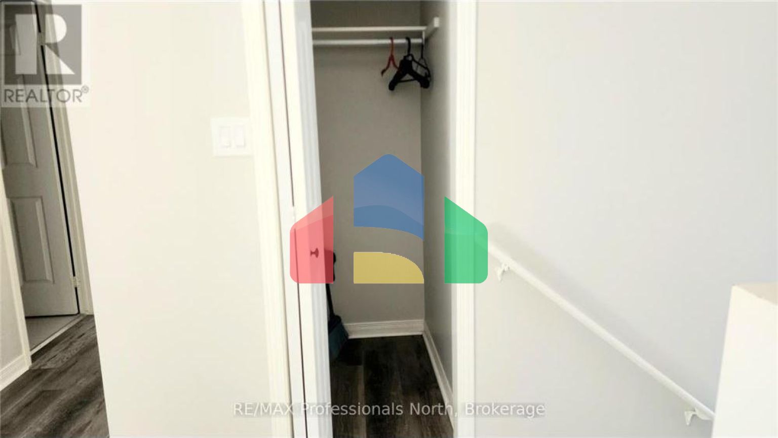 Residential - Condo/Apartment - Bracebridge, Canada - Canada