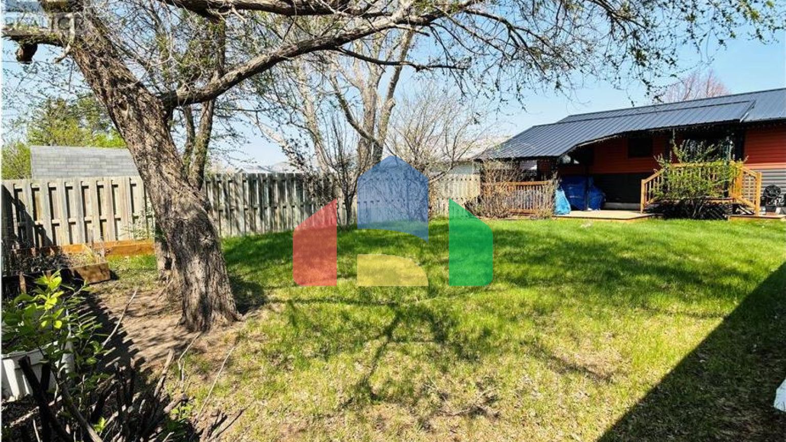 Residential - Single Family Home - Estevan, Canada - Canada