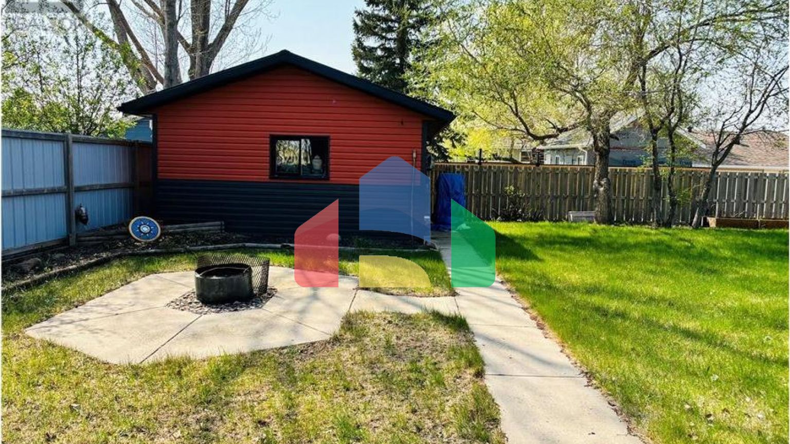 Residential - Single Family Home - Estevan, Canada - Canada