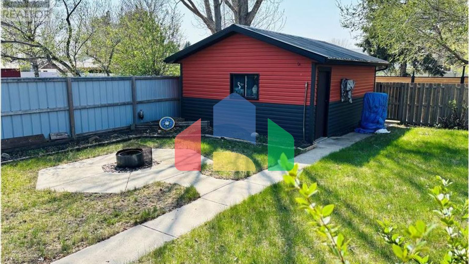 Residential - Single Family Home - Estevan, Canada - Canada