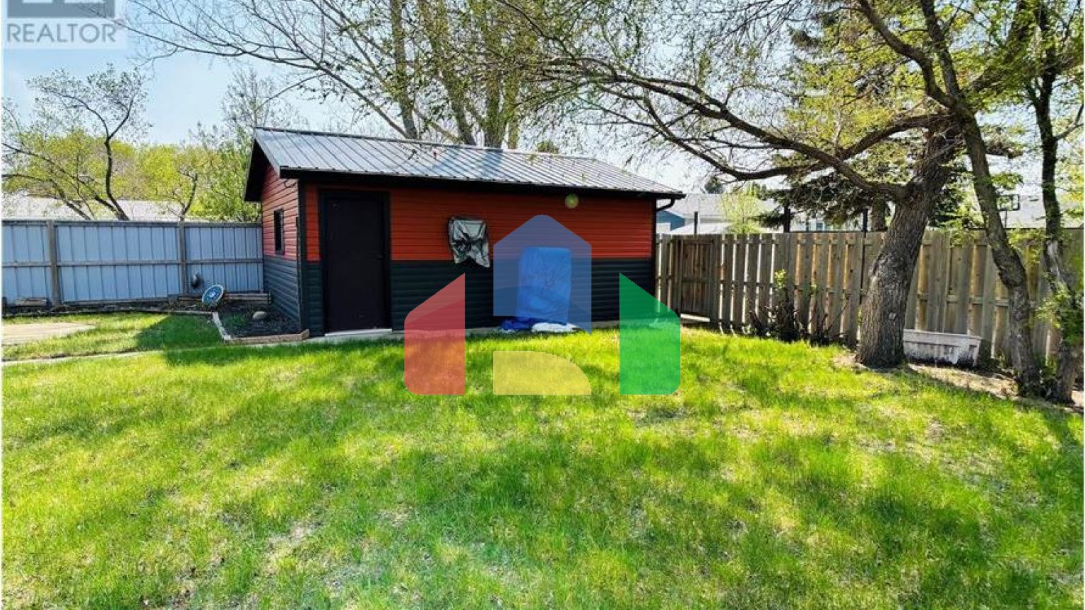 Residential - Single Family Home - Estevan, Canada - Canada