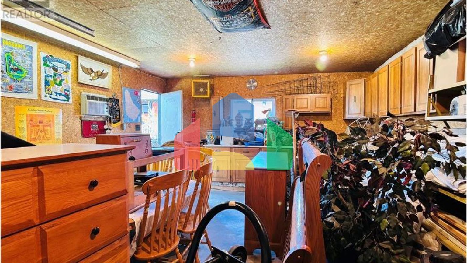 Residential - Single Family Home - Estevan, Canada - Canada