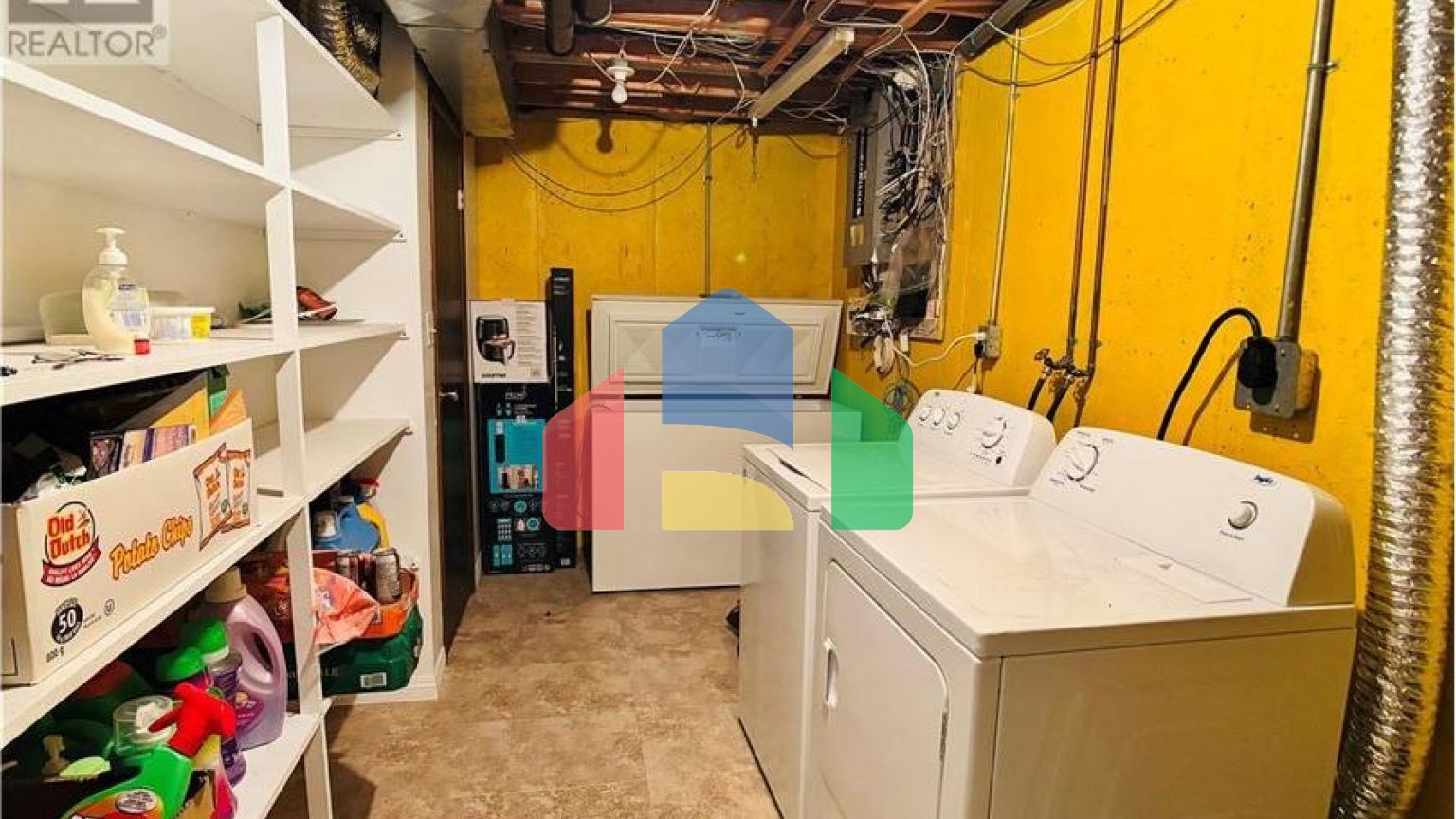 Residential - Single Family Home - Estevan, Canada - Canada